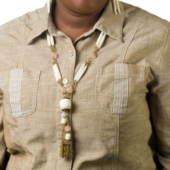 Necklace & Earrings bundle - Picture 2 of 5